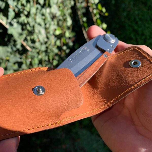 Etui couteau cuir marron protection